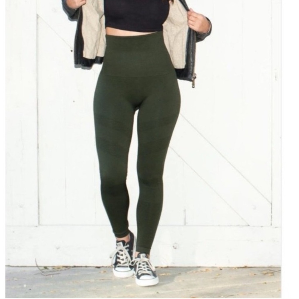Belly Bandit Mother Tucker Postpartum Leggings Women’s Medium Green Compression